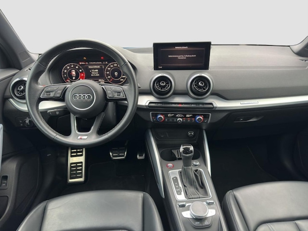 Audi SQ2