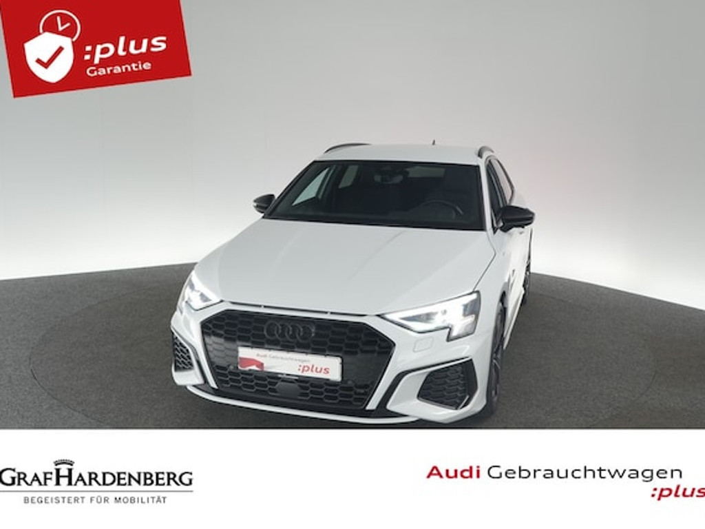 Audi A3 2023 Benzine