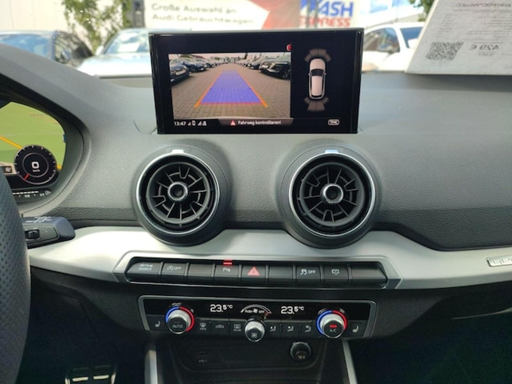 Audi SQ2