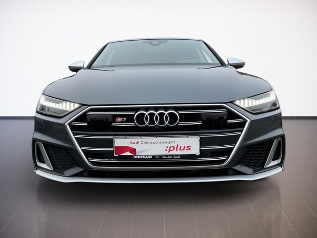 Audi S7
