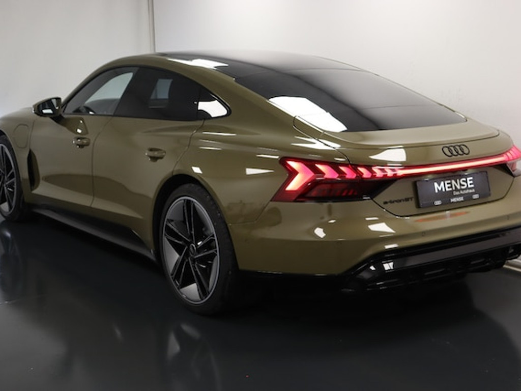 Audi e-tron GT