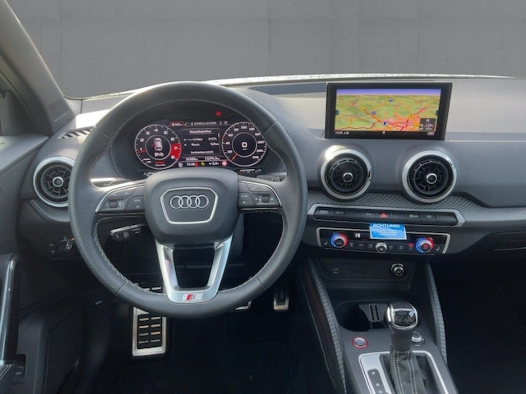 Audi SQ2