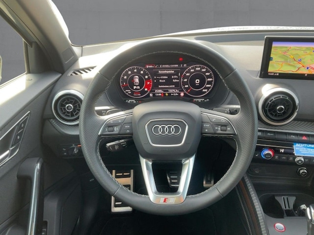 Audi SQ2