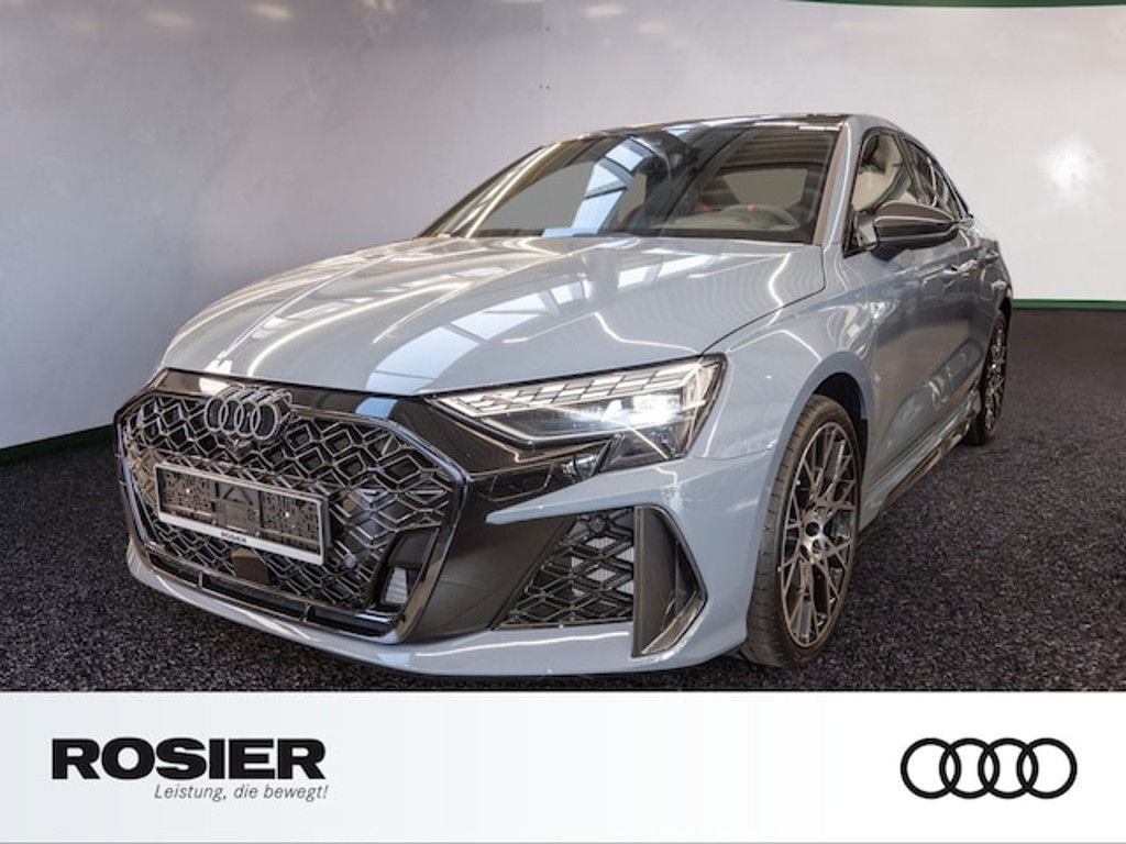 Audi RS3 2025 Benzine