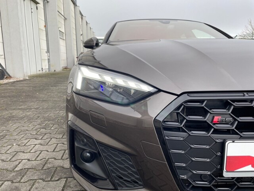 Audi S5