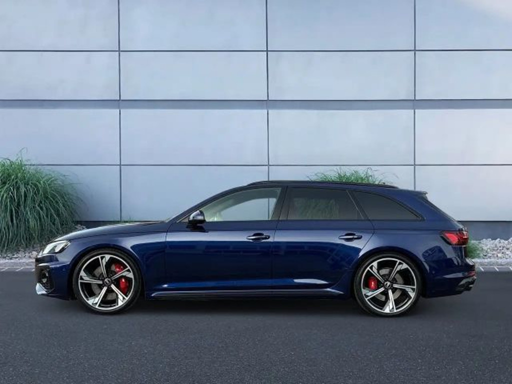 Audi RS4