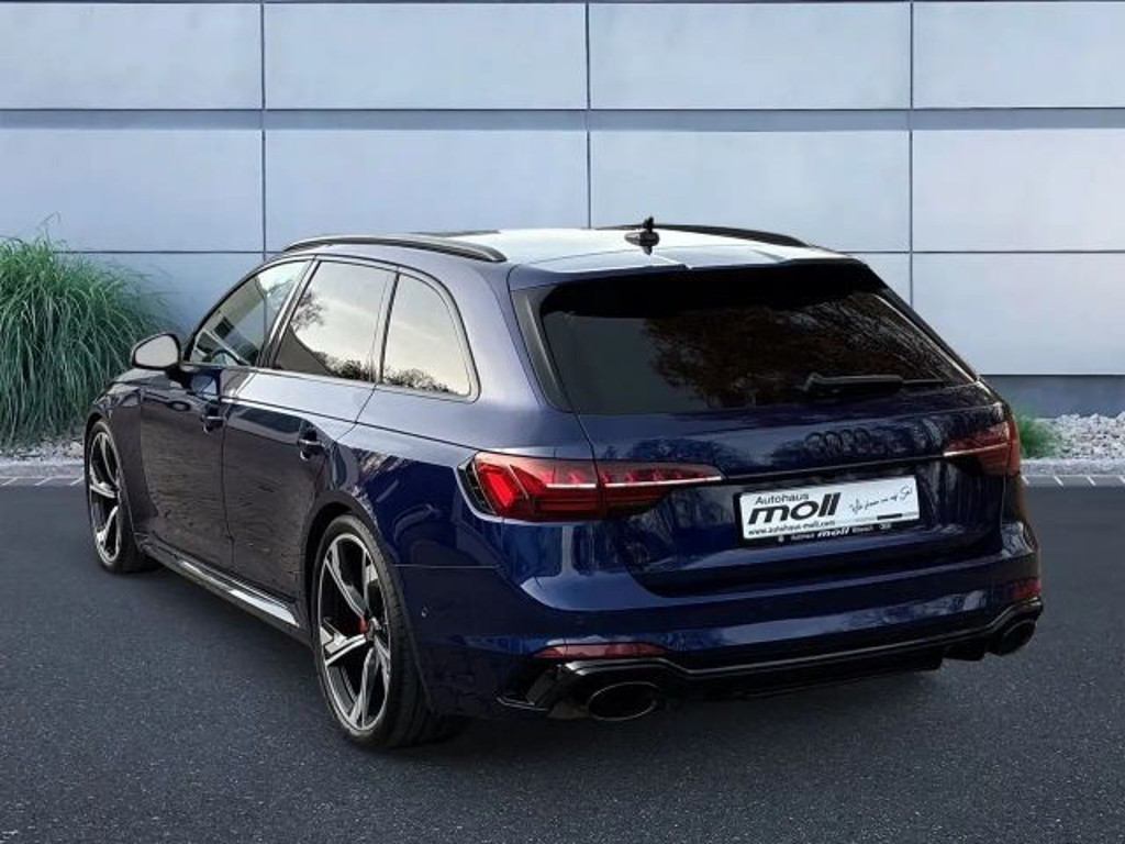 Audi RS4