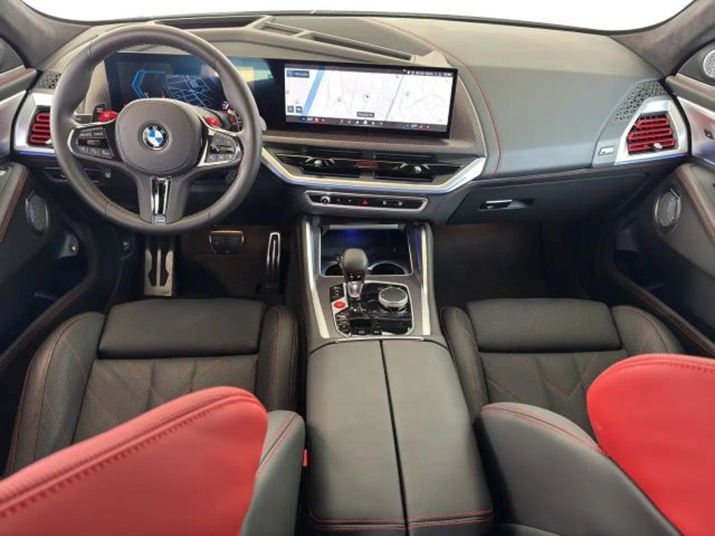 BMW XM