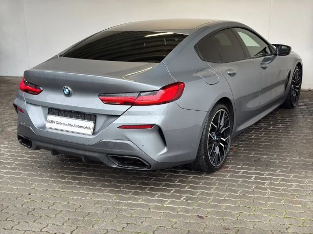 BMW M850