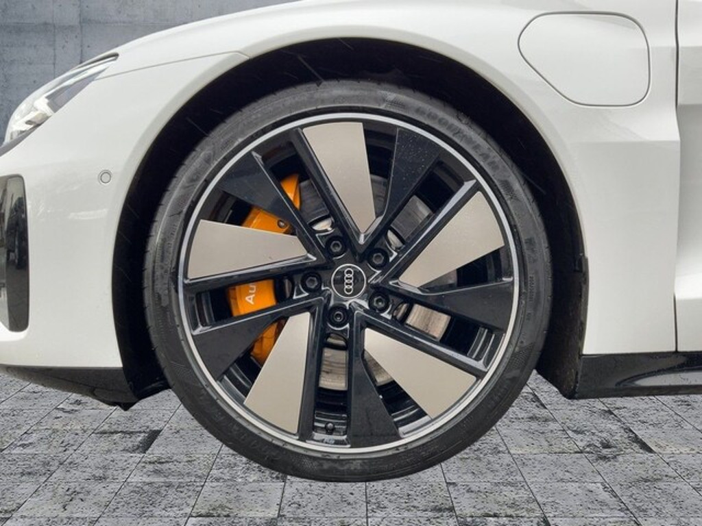 Audi RS e-tron GT