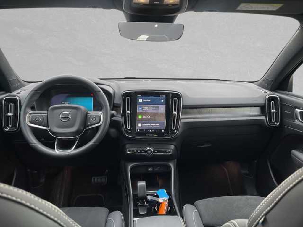 Volvo C40