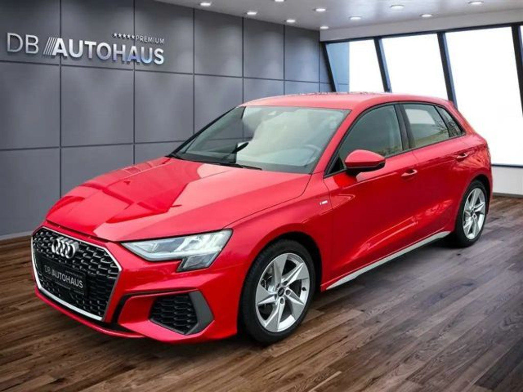 Audi A3 2023 Benzine