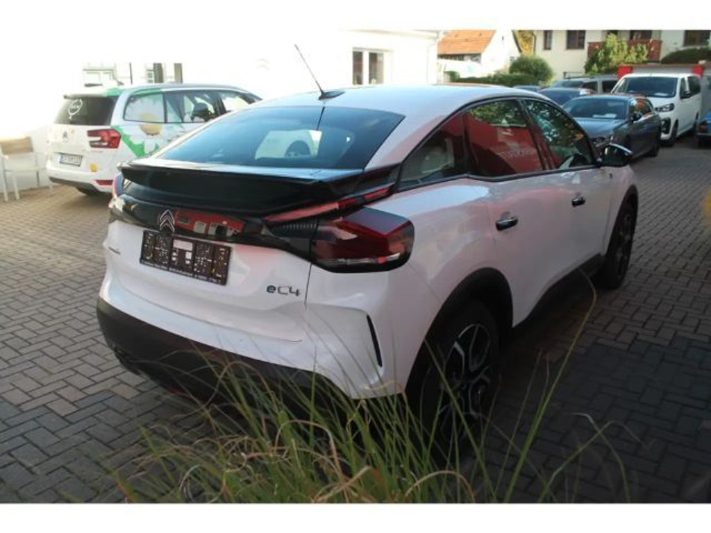 Citroën Ë-C4