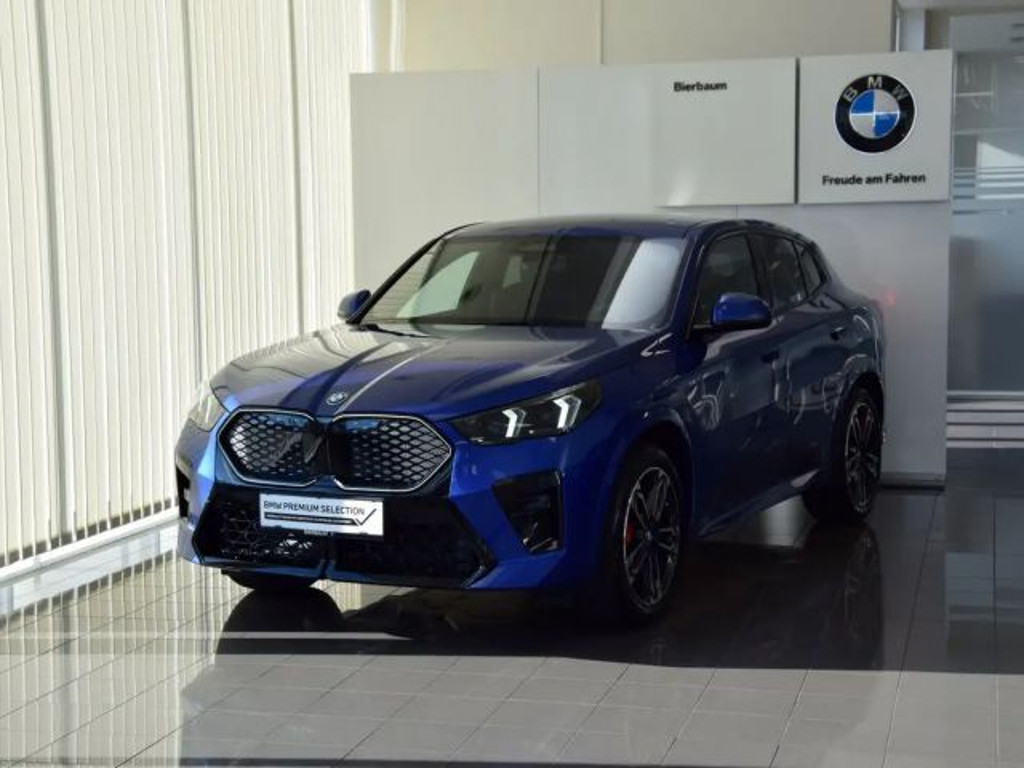 BMW iX2