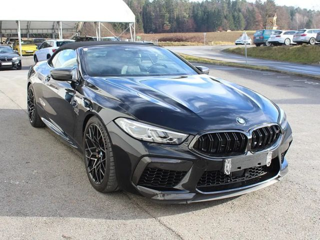BMW M8