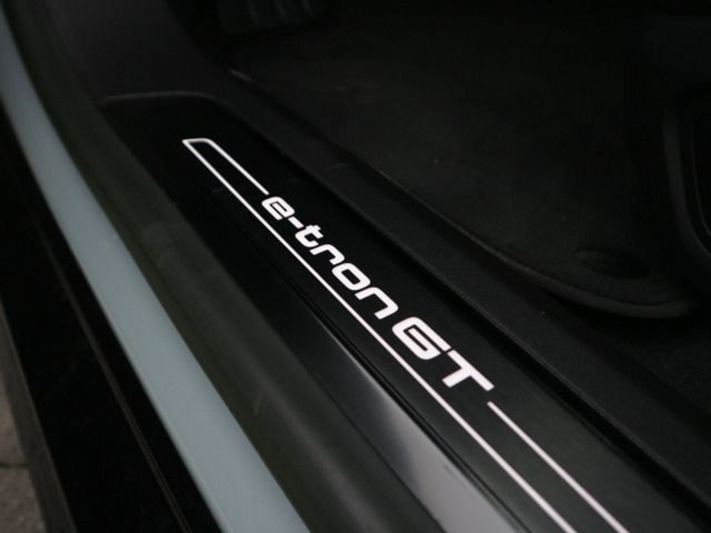 Audi e-tron GT