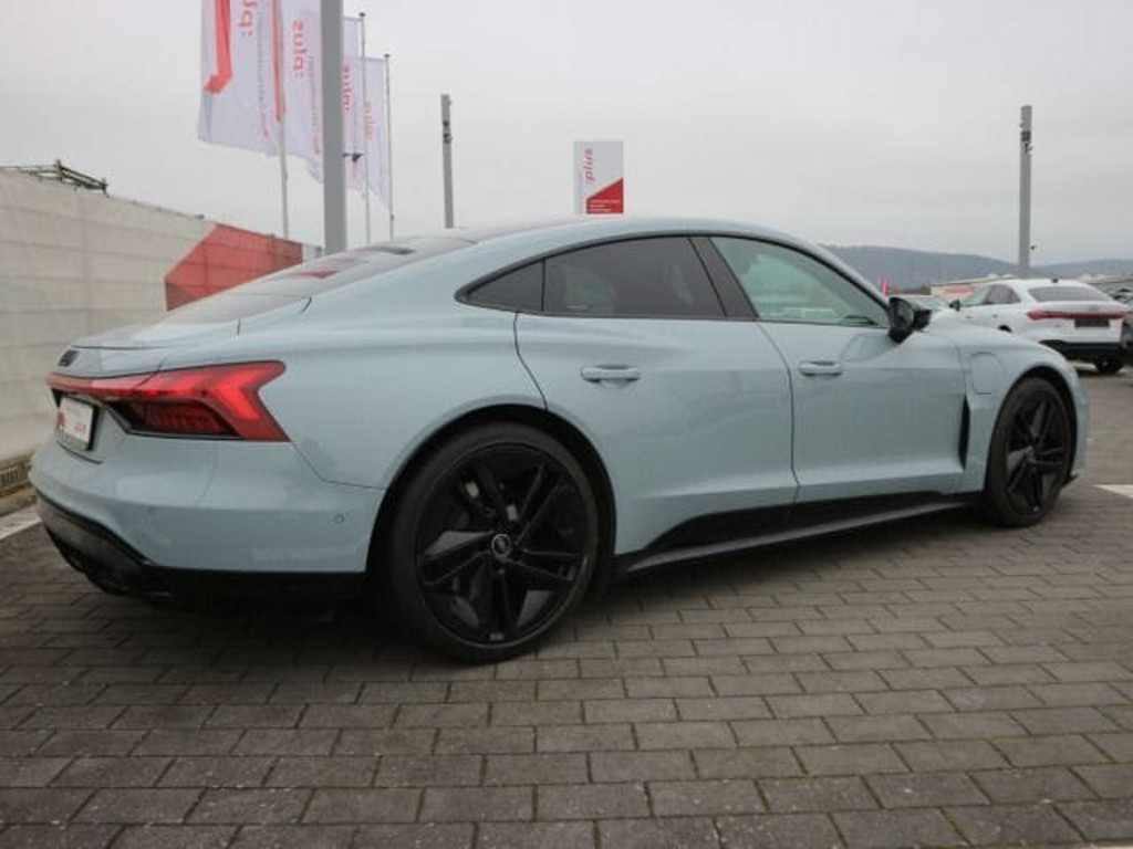 Audi e-tron GT