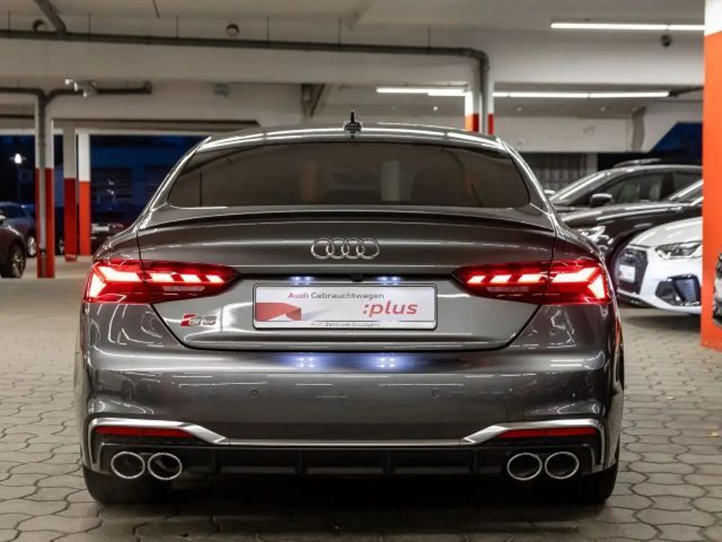 Audi S5