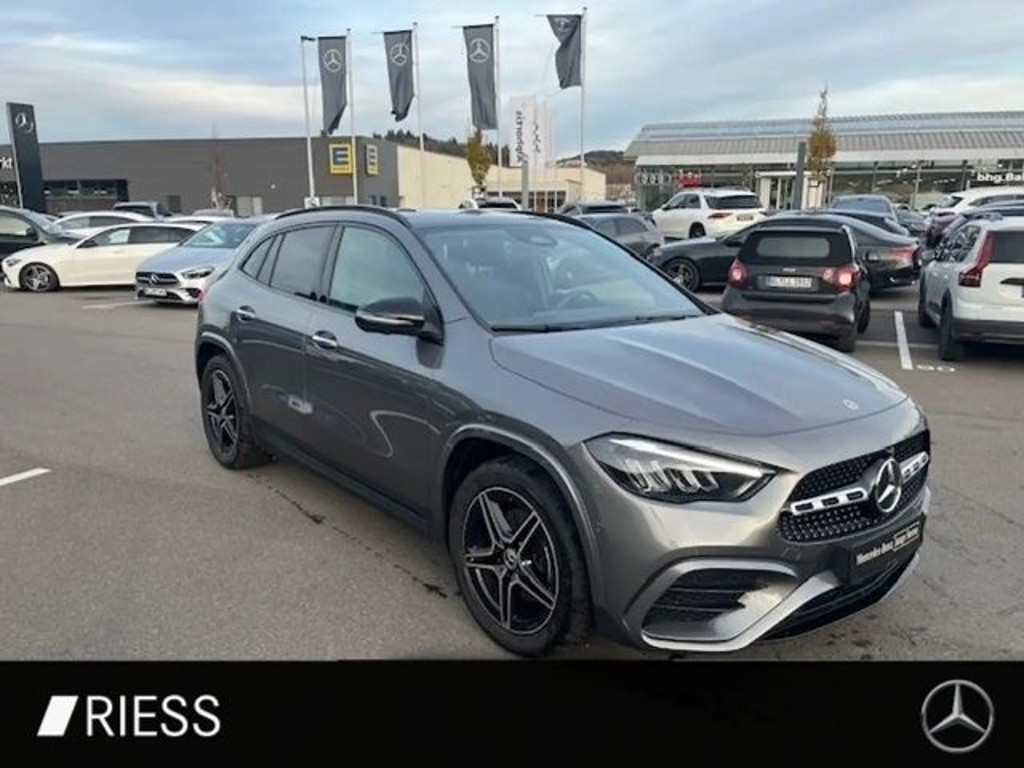 Mercedes-Benz GLA-Klasse