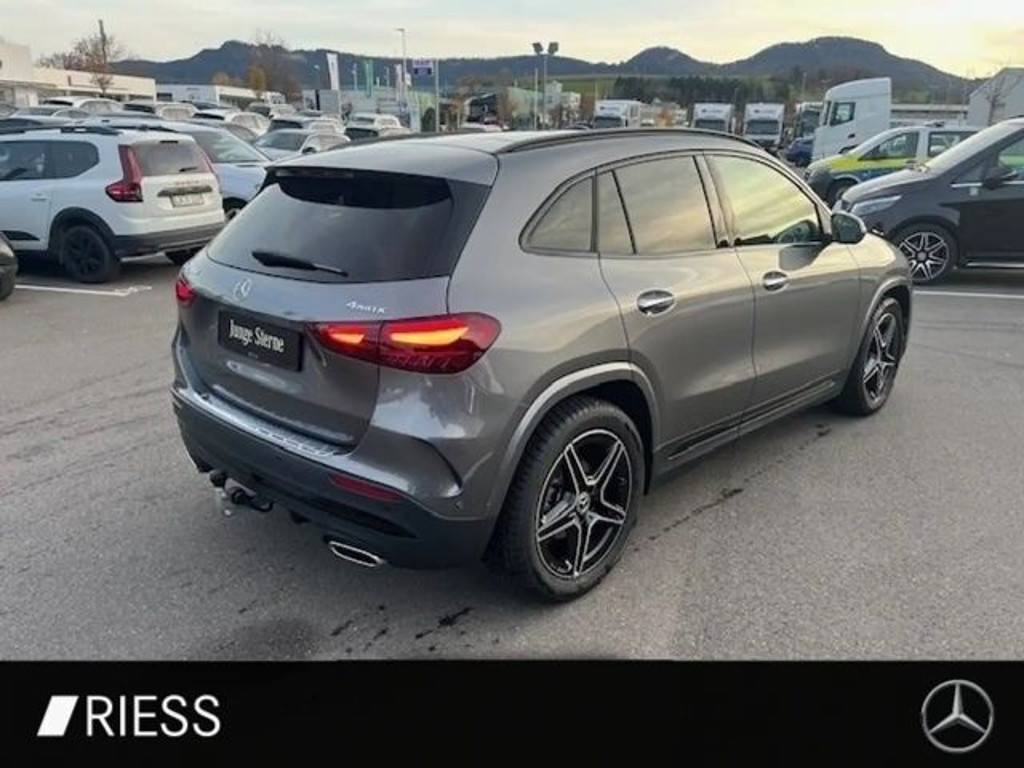 Mercedes-Benz GLA-Klasse