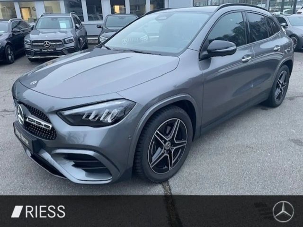Mercedes-Benz GLA-Klasse