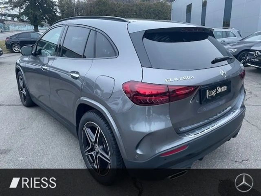 Mercedes-Benz GLA-Klasse
