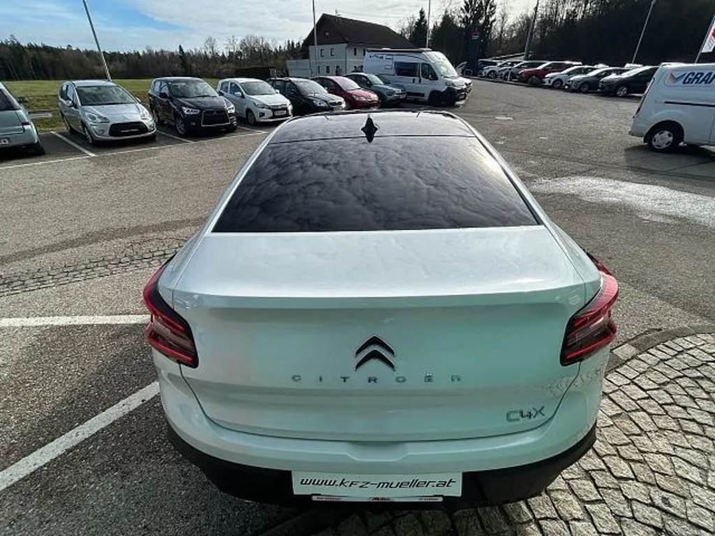 Citroën C4 X