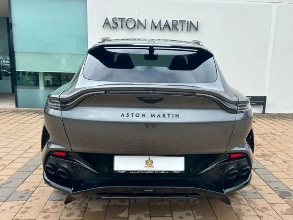 Aston Martin DBX