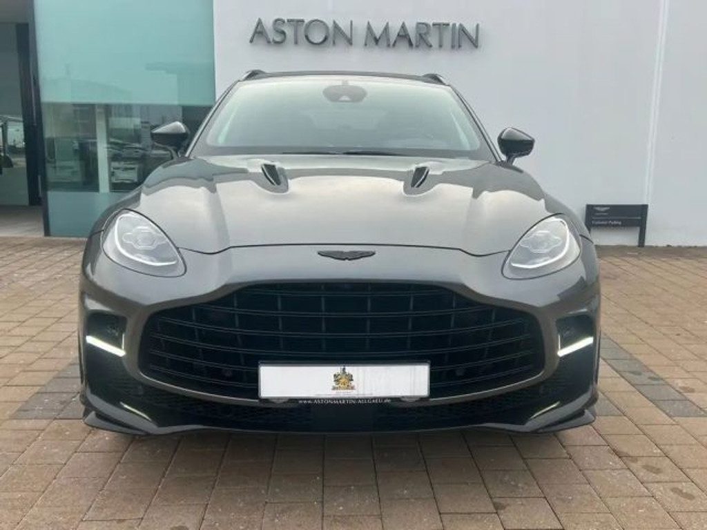 Aston Martin DBX