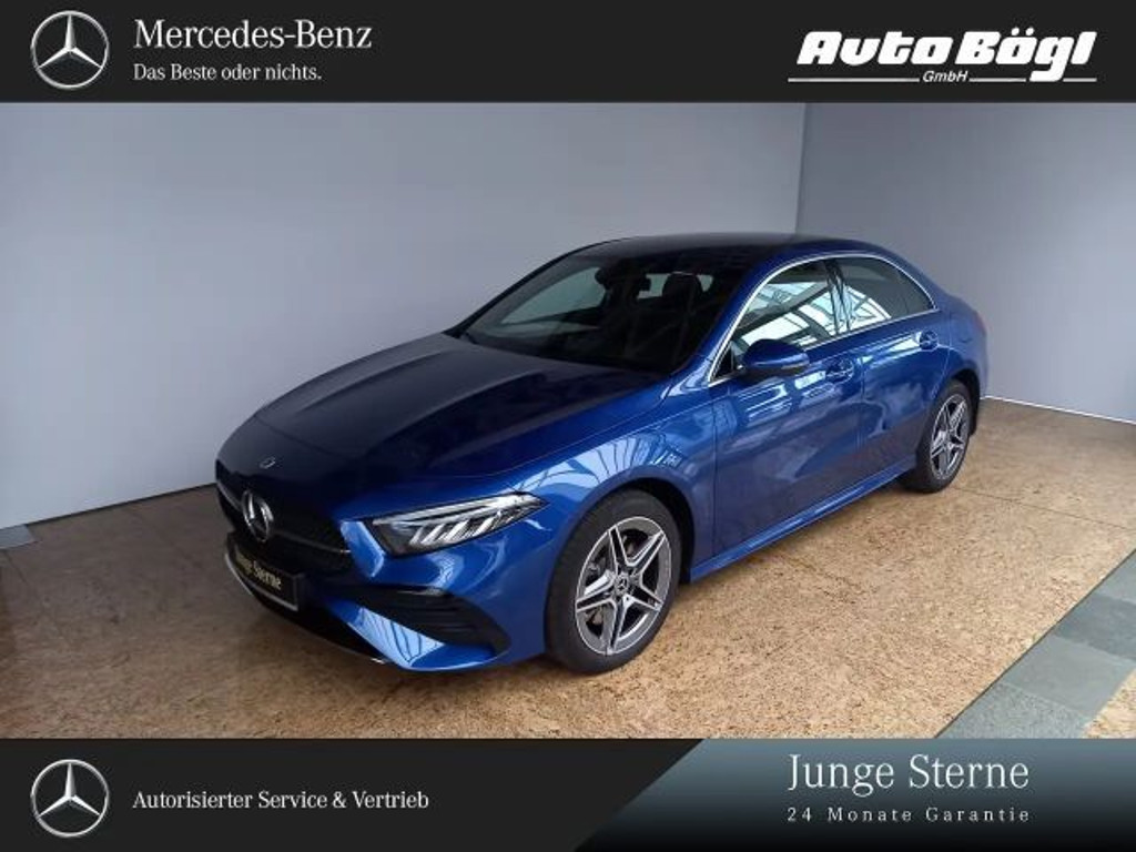 Mercedes-Benz A-Klasse 2024 Hybride Benzine