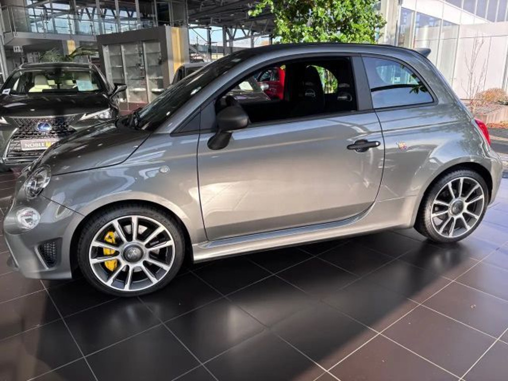 Abarth 695