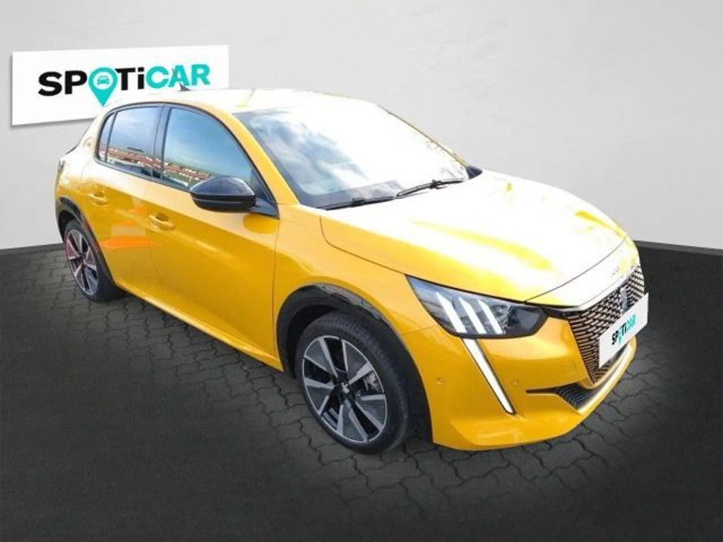 Peugeot e-208