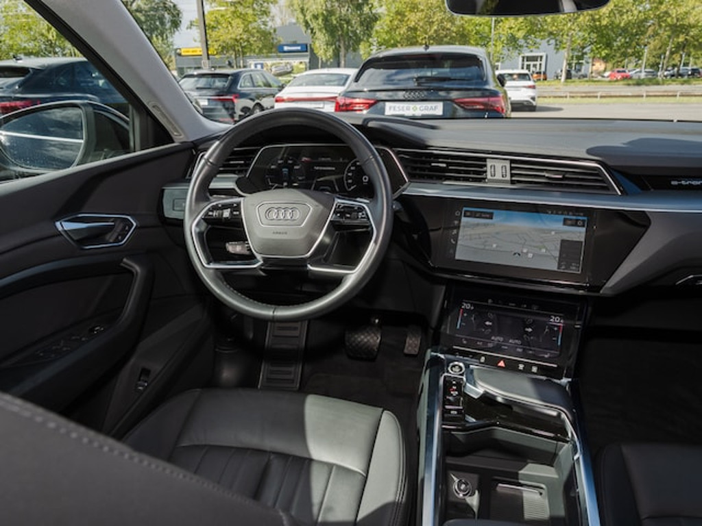 Audi e-tron