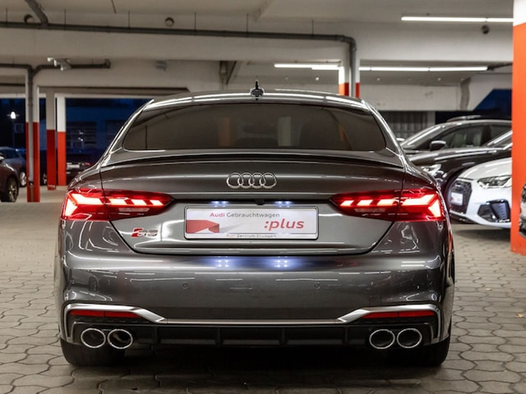 Audi S5