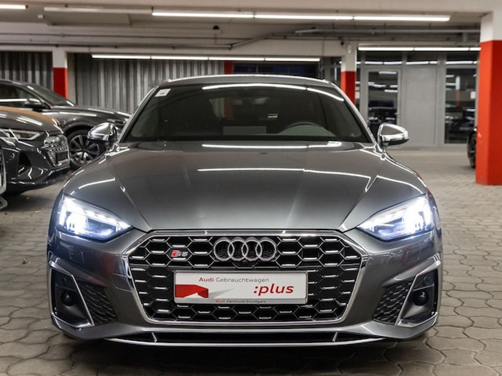 Audi S5