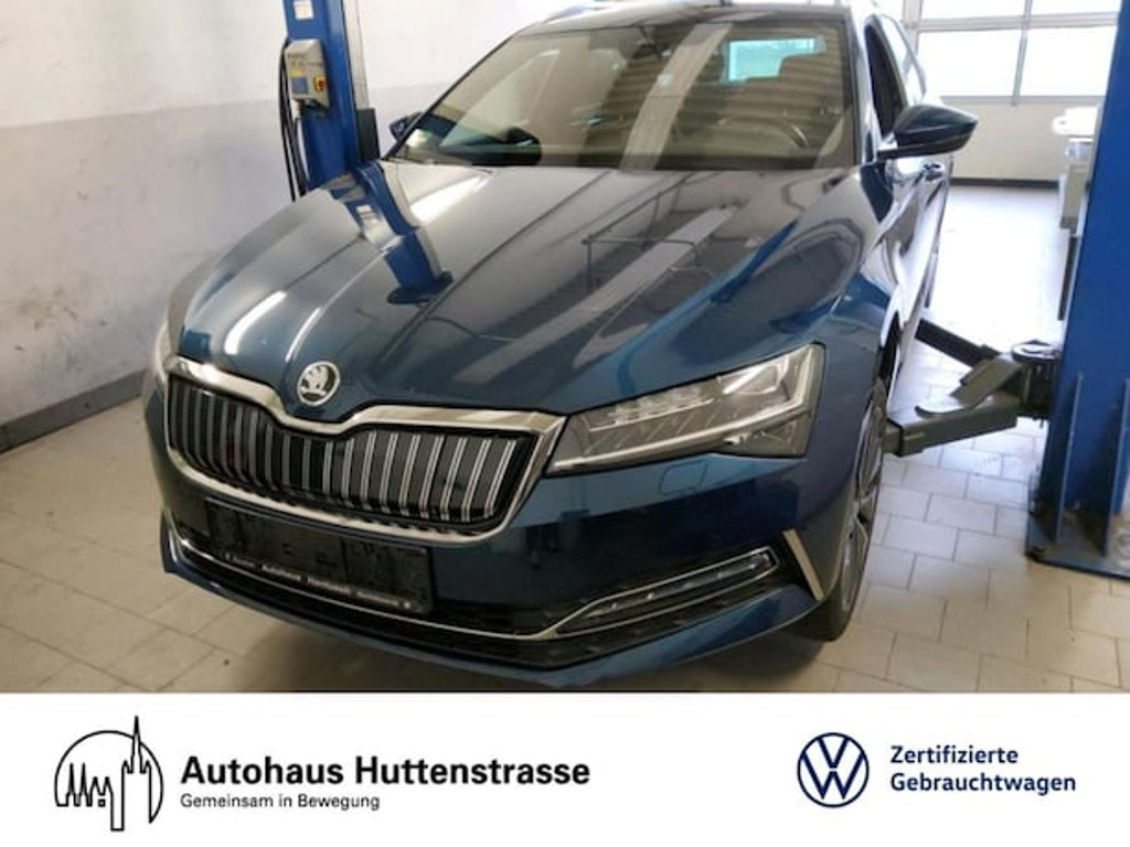 Skoda Superb 2022 Hybride Benzine