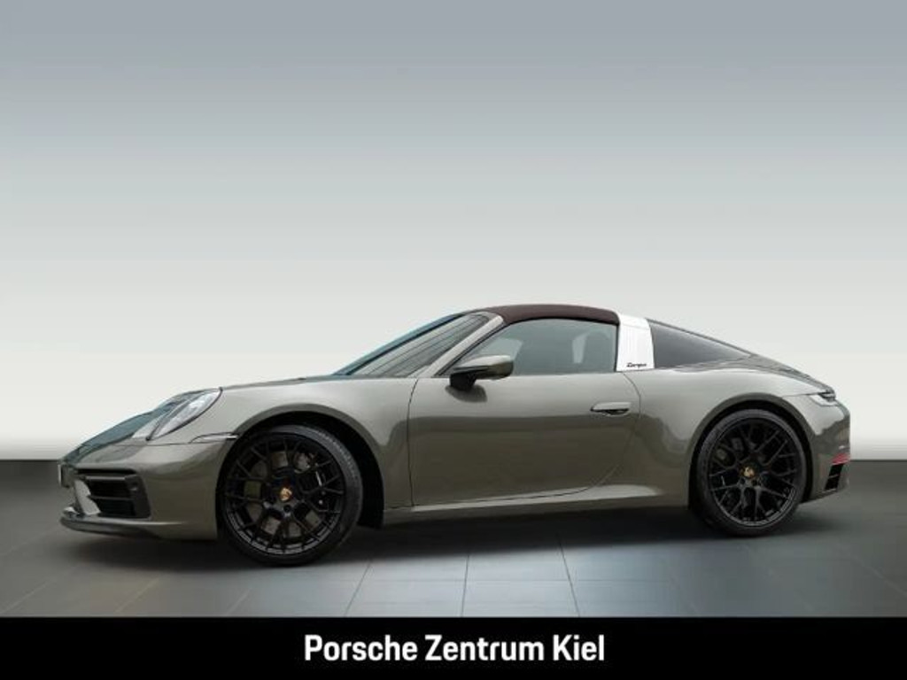 Porsche 992 2022 Benzine