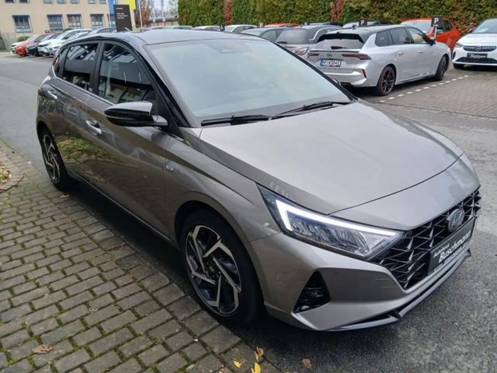 Hyundai i20