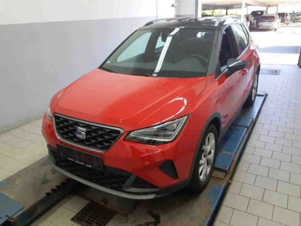 Seat Arona 2023 Benzine