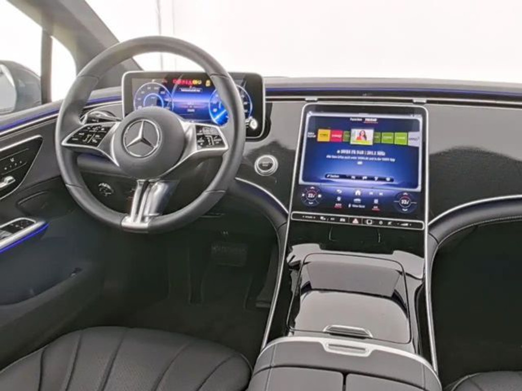 Mercedes-Benz EQE