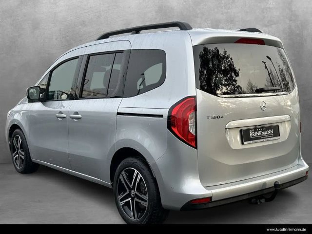 Mercedes-Benz T 180