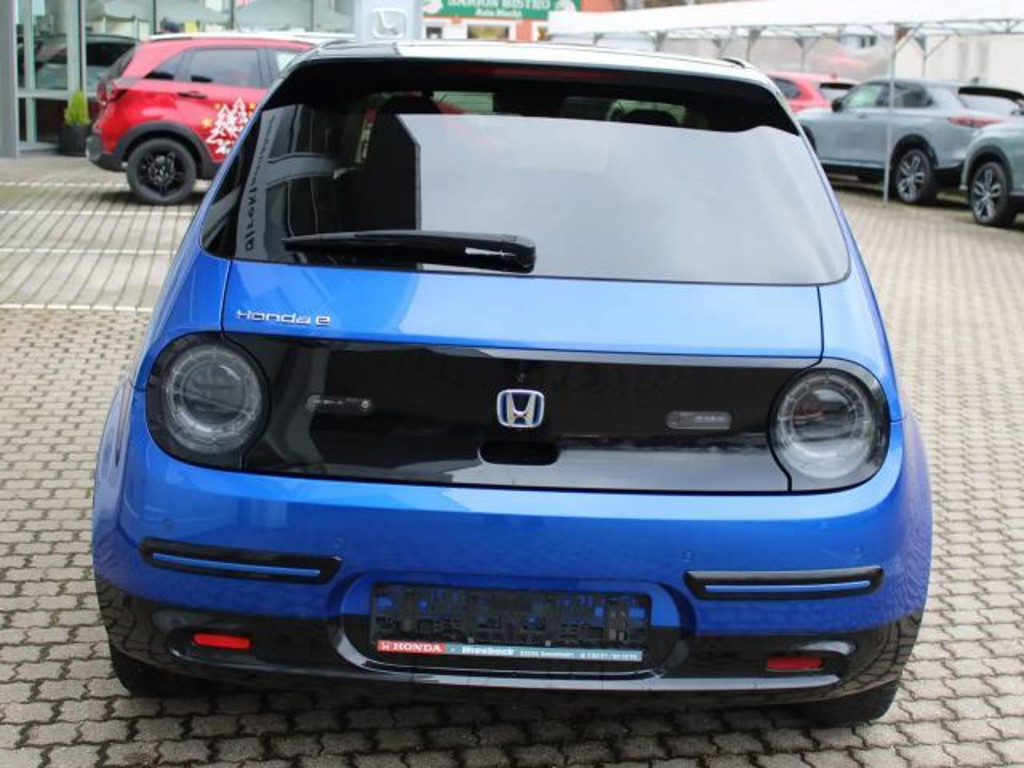 Honda e