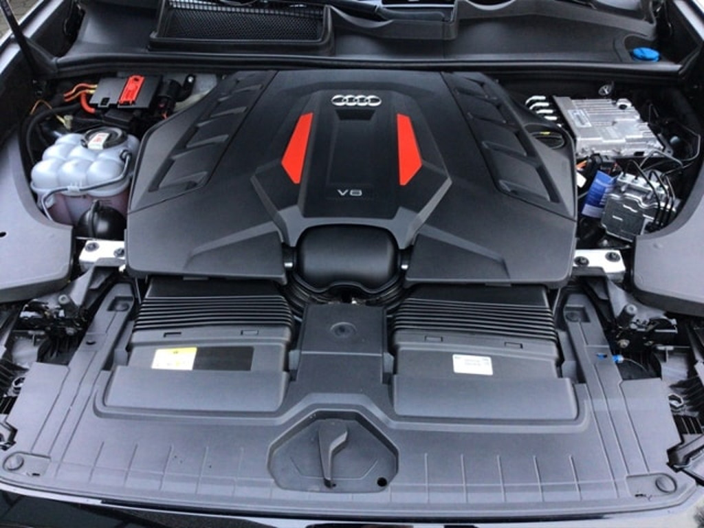 Audi SQ8