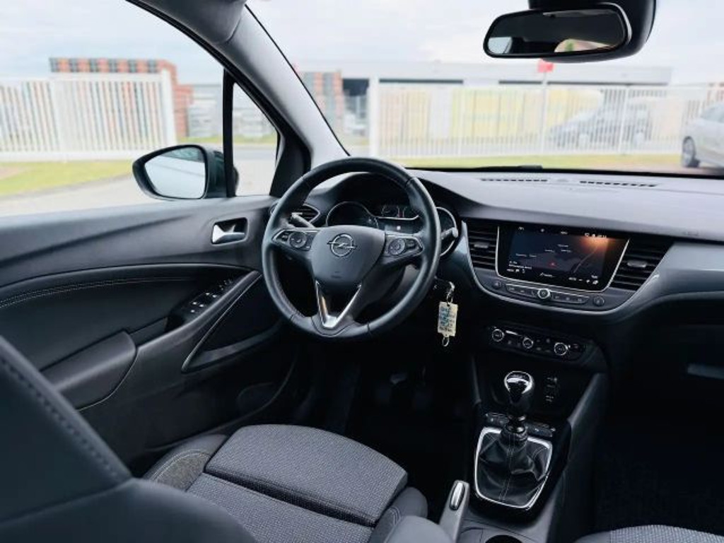 Opel Crossland X