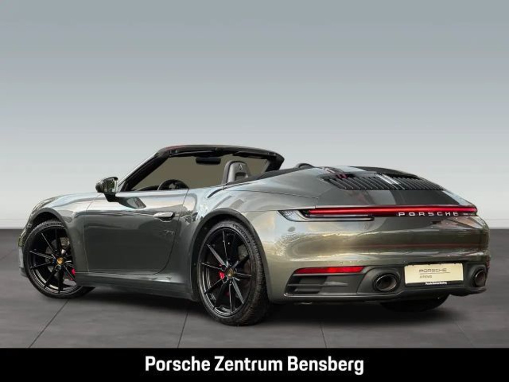 Porsche 992