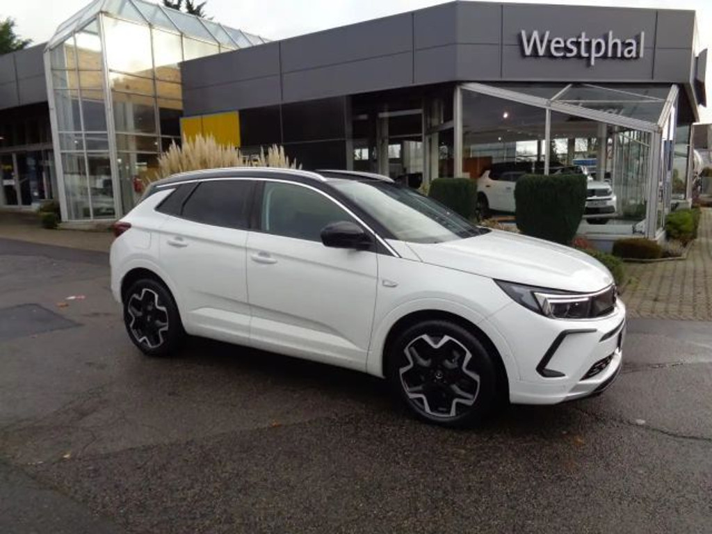 Opel Grandland X 2022 Hybride Benzine