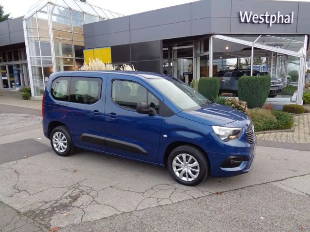 Opel Combo 2022 Benzine