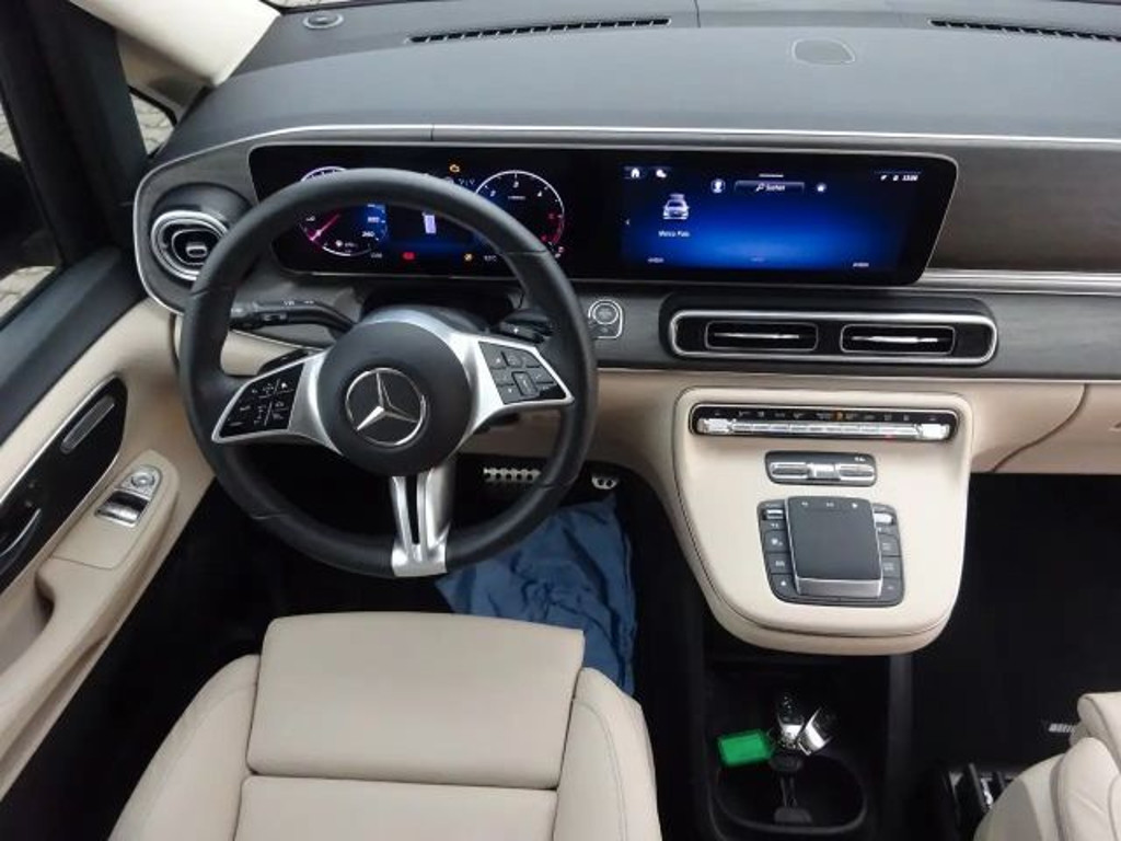 Mercedes-Benz Marco Polo