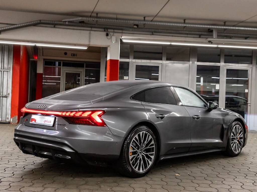 Audi e-tron GT
