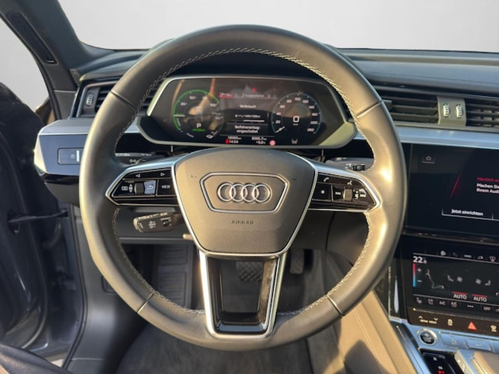 Audi Q8 e-tron
